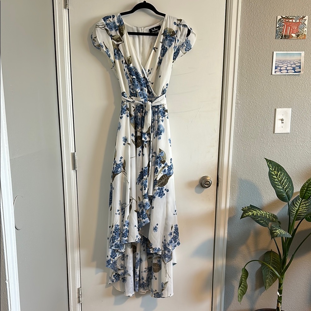 Lulus Floral Maxi Dress in Blue and White